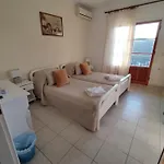 Captain's House * Longós